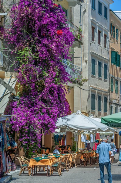 Yunanistan 'da Korfu adasında ziyaret etmeye değer yerler var.