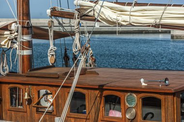 Lanzarote 'deki marina rubicon playa blanca' da gemiler ve yatlar. 