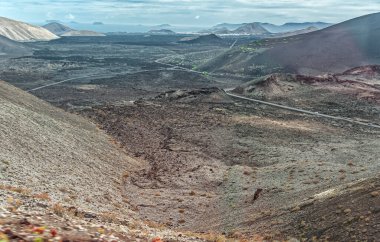 İspanya 'nın Lanzarote adasındaki Timanfaya Milli Parkı manzarası