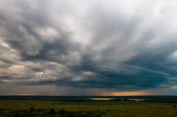 Siyah Fırtına Bulutları Drone Görünümü — Stok fotoğraf
