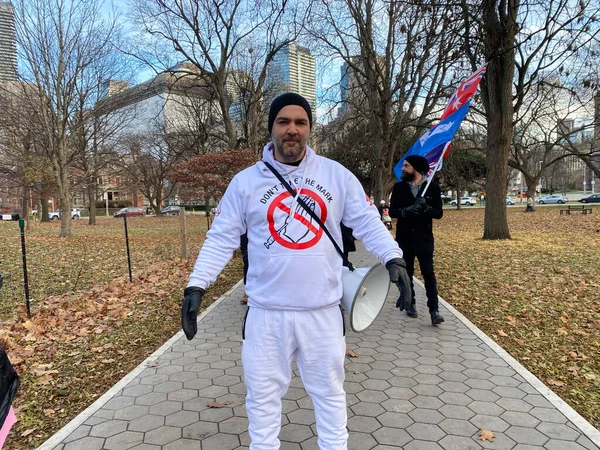 Toronto Canada December 2021 Covid Vaccine Protest Queen Park People — Stock Photo, Image