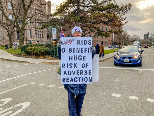 Toronto Kanada Aralik 2021 Covid Vaccine Protesi Queen Park Dışında — Stok fotoğraf