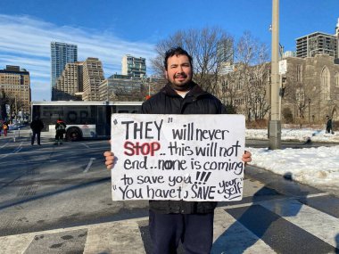 6 Şubat 2022 Toronto Anti-Vax Queens Park 'ta protesto