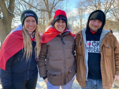 6 Şubat 2022 Toronto Anti-Vax Queens Park 'ta protesto