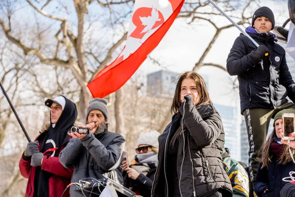 Feb 2022 Toronto Vax Protest Queens Park Trucker Convoy Protesters — Stock Photo, Image