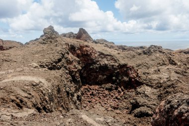 Sierra Negra 'daki güzel manzara, Ekvador, Galapagos Adaları' ndaki Isabela Adası 'nın güneydoğu ucunda büyük bir kalkan volkanı.