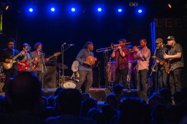 Toronto 'daki Antibalas konseri, 29 Nisan 2022 - Afro-funk grubu Antibalas Toronto, Kanada' daki Lees Palace 'da konser verdi. 