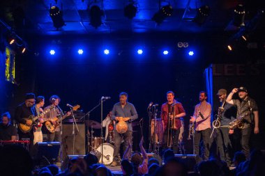 Toronto 'daki Antibalas konseri, 29 Nisan 2022 - Afro-funk grubu Antibalas Toronto, Kanada' daki Lees Palace 'da konser verdi. 