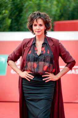 Roma, İtalya - 23 Ekim İtalyan aktris Irene Ferri, Roma Film Festivali 2021. Grido per un nuovo rinascimento kırmızı halı. Roma (İtalya), 23 Ekim 2021