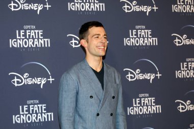 ROME, ITALY - 08 Nisan 2022 'de İtalya' nın başkenti Roma 'da düzenlenen St. Regis Grandhotel' de yayınlanan 