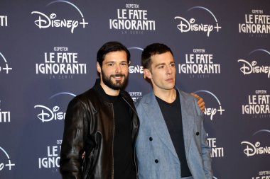 ROME, ITALY - (APRIL 08: (L-R) Edoardo Purgatori ve Filippo Scicchitano, 8 Nisan 2022 'de İtalya' nın başkenti Roma 'daki St. Regis Grandhotel' de yayınlanan 