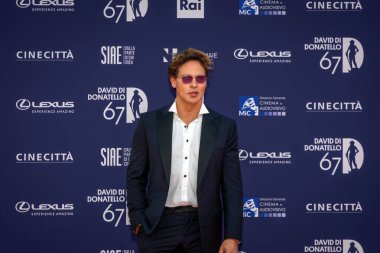 Roma, İtalya - 3 Mayıs 2022 Gabriel Garko, Roma 'da düzenlenen David di Donatello ödül törenine katıldı..