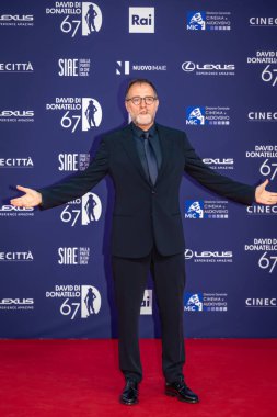 Roma, İtalya - 3 Mayıs 2022: Valerio Mastandrea, Roma 'da düzenlenen David di Donatello ödül törenine katıldı..