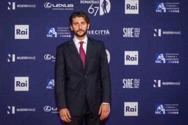 Roma, İtalya - 3 Mayıs 2022: Pietro Castellitto, Roma 'da düzenlenen David di Donatello 2022 ödül törenine katıldı..