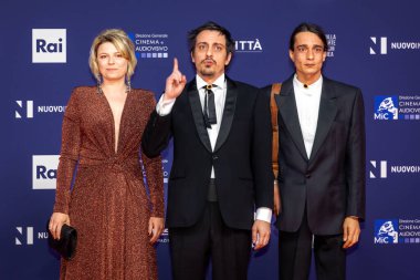 Roma, İtalya - 3 Mayıs 2022: The Verdena rock grubu, Roma 'da düzenlenen David di Donatello 2022 ödül törenine katıldı..