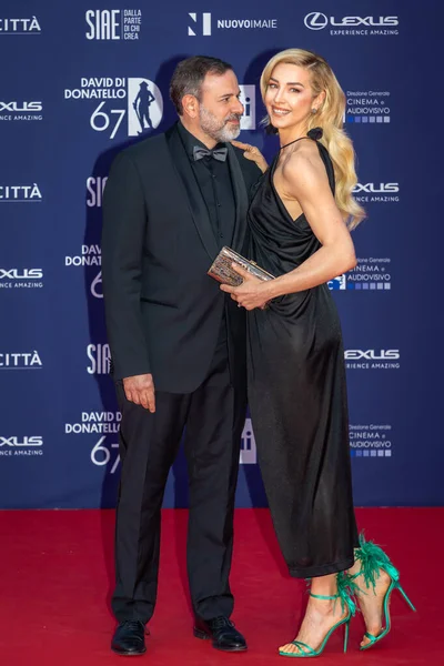 Roma, İtalya - 3 Mayıs 2022: Fausto Brizzi ve Silvia Salis, Roma 'da düzenlenen David di Donatello ödül törenine katıldı..