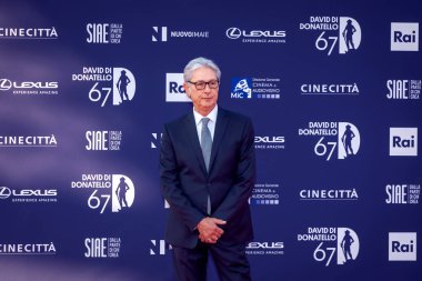 Roma, İtalya - 3 Mayıs 2022: İtalyan film editörü Massimo Quaglia, Roma 'da düzenlenen David di Donatello 2022 ödül törenine katıldı..
