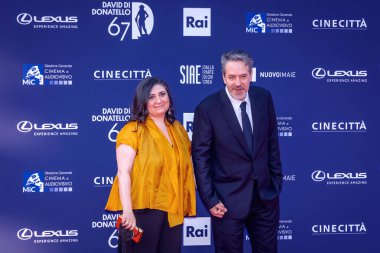 Roma, İtalya - 3 Mayıs 2022: Roma 'da düzenlenen David di Donatello ödül törenine konuklar katıldı.