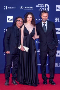Roma, İtalya - 3 Mayıs 2022: Roma 'da düzenlenen David di Donatello ödül törenine konuklar katıldı.