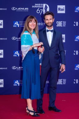 Roma, İtalya - 3 Mayıs 2022: Bir misafir Roma 'da David di Donatello 2022 ödül törenine katılıyor..