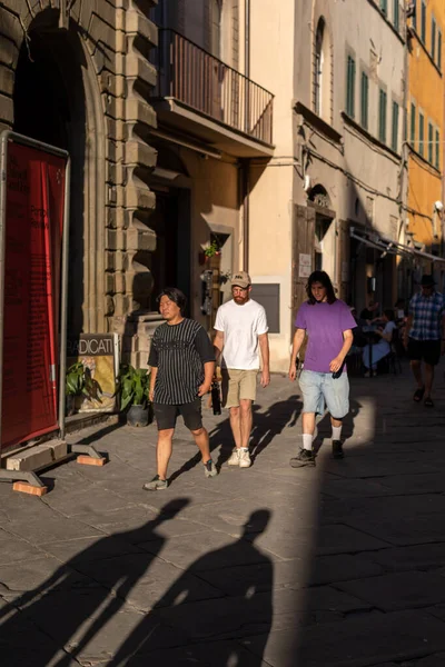 Cortona Italië Juli 2022 Mensen Straat Het Kleine Toscaanse Stadje — Stockfoto