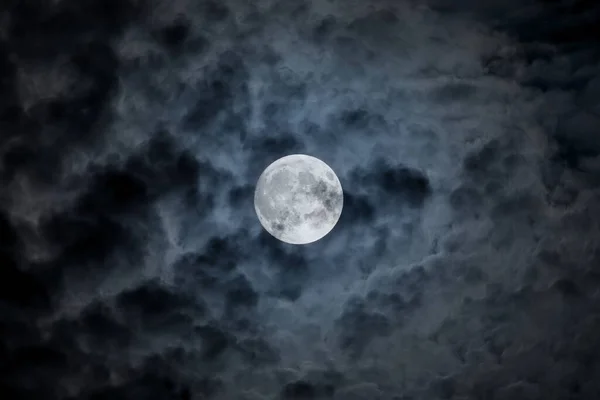 Full Moon Night Illuminated Face Moon Wrapped Cloud Cover Covers — 스톡 사진
