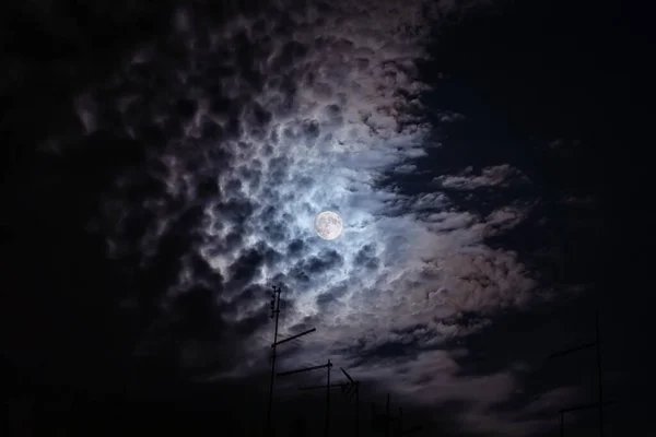 Full Moon Night Illuminated Face Moon Wrapped Cloud Cover Covers — 스톡 사진