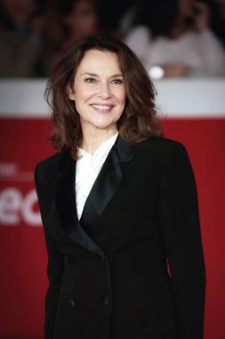 Roma, İtalya - 13 Ekim 2022: İtalyan aktris Valeria Cavalli, Roma Film Festivali 2022 'nin açılışında 