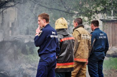Barnaul, Rusya - 24 Mayıs 2019. Arkasında Rusça 