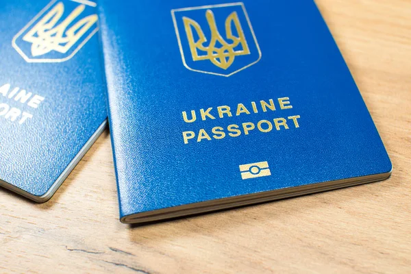 Ukrainian Biometric Passport Travel Europe Visas Table Inscription Ukrainian Ukraine — Stock Fotó