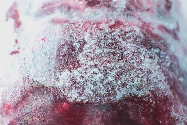 Mrożone Truskawki Tekstury Zamknij Drzwi Zimne Owoce Śniegu — Zdjęcie stockowe