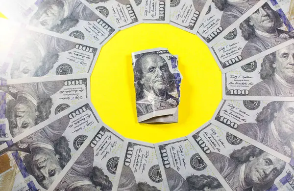 American Dollars Laid Out Circle Yellow Background Inflation Rate Economic — Stockfoto