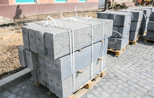 Wegenwerken Oude Stad Stenen Blokken Tegels Grond Reconstructie Straat Sidewalk — Stockfoto