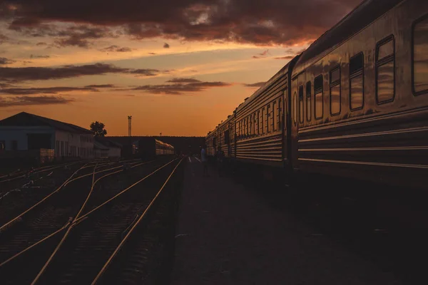 Ryssland Komi Republiken Solnedgång Vid Tågstationen — Stockfoto