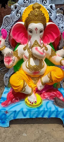 Krásný Lord Ganesha Připravil Jílovité Bahno Zcela Ruční Práce — Stock fotografie