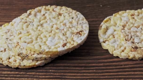 Pão Milho Mesa Madeira Alimentos Saudáveis — Vídeo de Stock