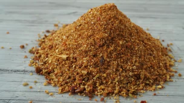 Stapel Gyros Kebap Specerijen Mengen Geïsoleerd Blended Pita Kebab Rood — Stockvideo