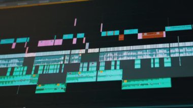 Düzeltme, Ses Katmanları Düzenleme Bir Bilgisayar Ekranında Soundtrack 'te Çalındı
