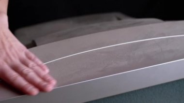 Parmak İzli Eski Çalışan TV 'den Kadın El Mendili. 4 bin. Kapat.