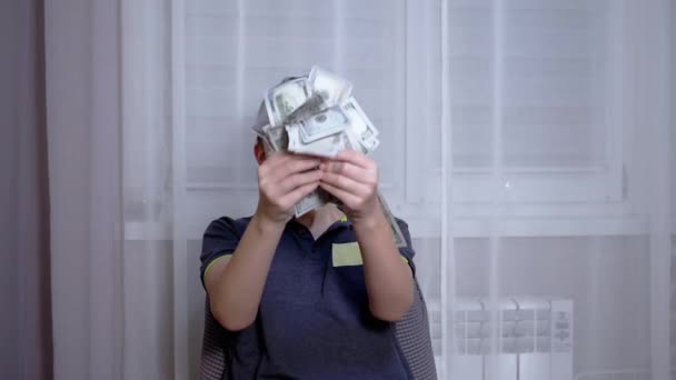 Happy Laughing Teen Scatters a Lot of Money in Room. Slow motion. Close up — Video