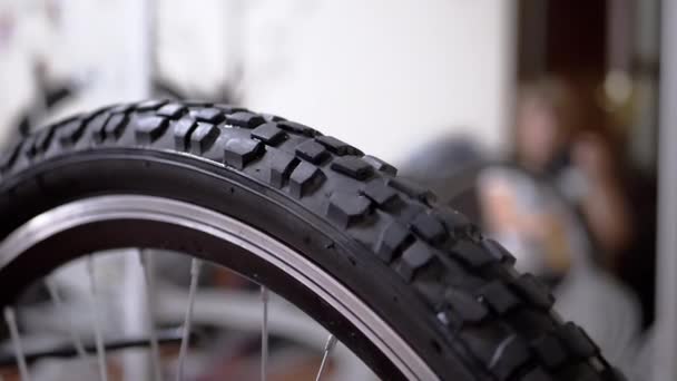 Rotation Black Rubber Bicycle Wheel Spokes Workshop Checking Wheel Punctures — Wideo stockowe