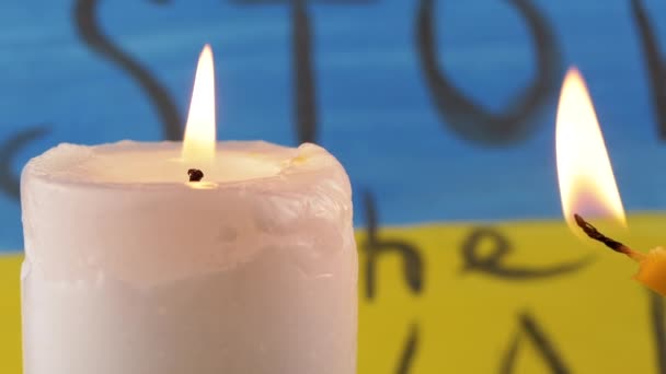Two Burning Candles Background Yellow Blue Flag Ukraine Prayer Inscription — Vídeo de stock