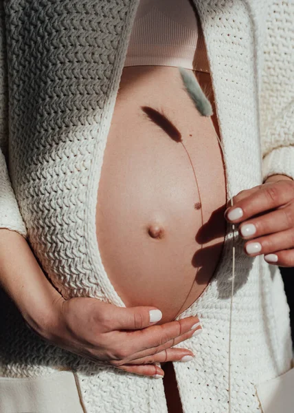 Primer Plano Mujer Embarazada —  Fotos de Stock