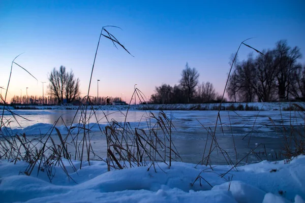 Paesaggio Invernale Con Neve Ghiaccio — Foto Stock