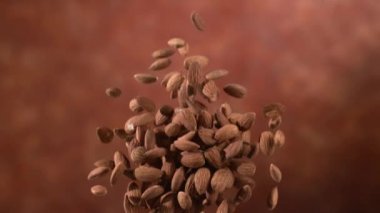 Ağır çekimde uçan bademler, Fantom Flex 4K 'de çekiliyor.