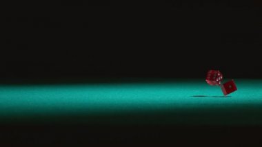 Ağır çekimde zar haddeleme