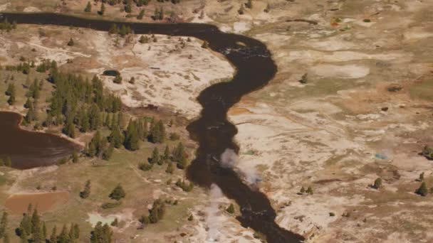 Yellowstone National Park Wyoming Uitzicht Vanuit Lucht Warmwaterbron Het Yellowstone — Stockvideo