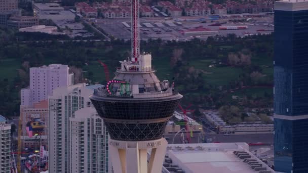 Las Vegas Nevada Circa 2017 Orbit Stratosphere Tower Las Vegas — Stock Video