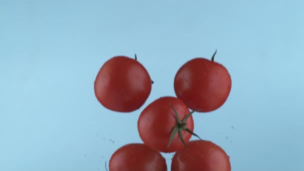 Tomates Voando Câmera Lenta Tiro Com Phantom Flex 1000 Quadros — Vídeo de Stock