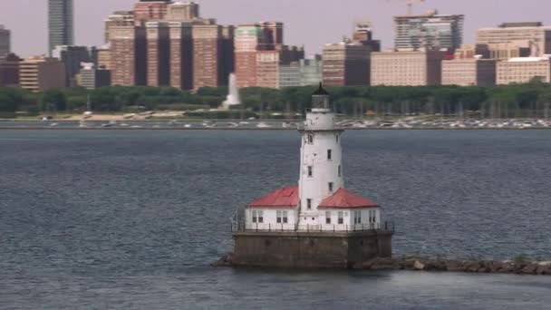 Chicago Illinois Circa 2017 Aerial Shot Chicago Harbor Light Lighthouse — Stock Video